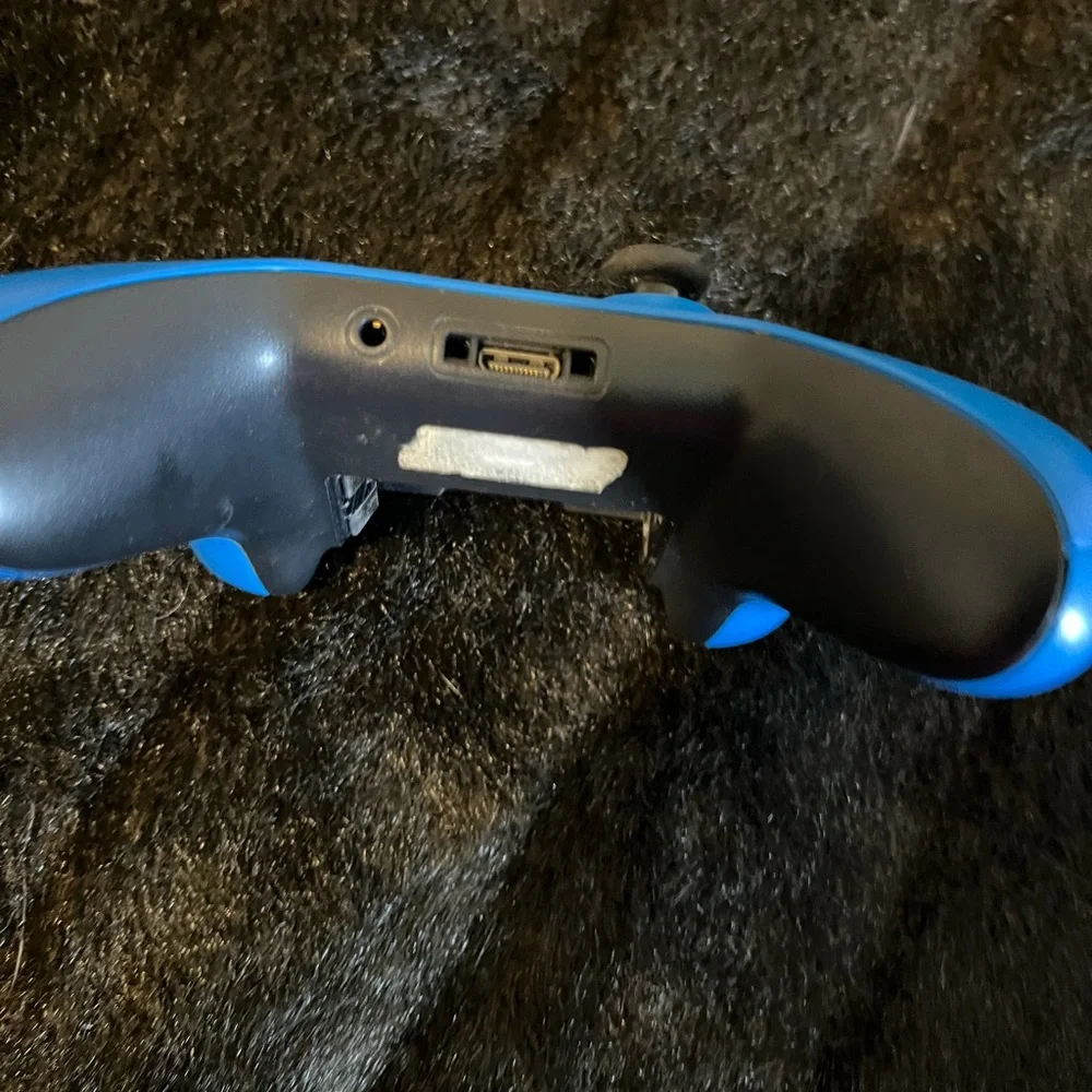Xbox One Blue Wireless Controller OEM Model 1708 Missing Cover